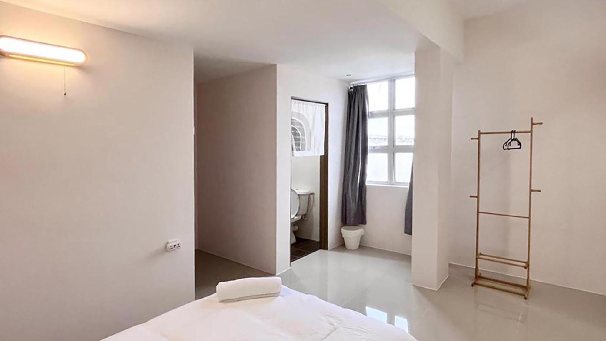 Vilana Hotel 亚娄 外观 照片