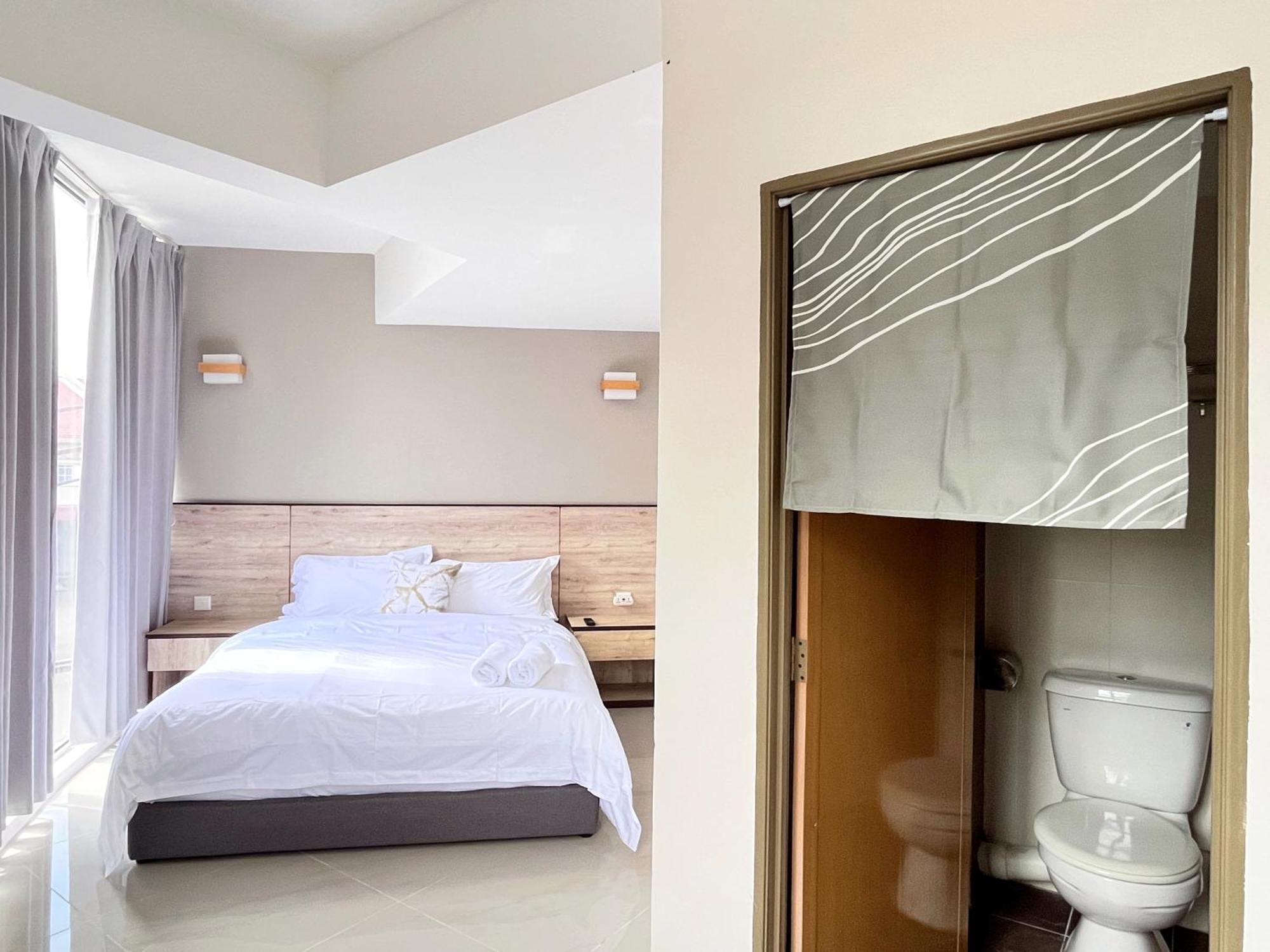 Vilana Hotel 亚娄 客房 照片